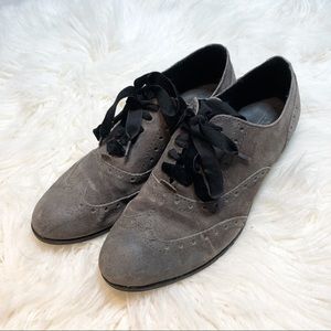 Born Kika Oxfords Grey Suede Sz 8.5